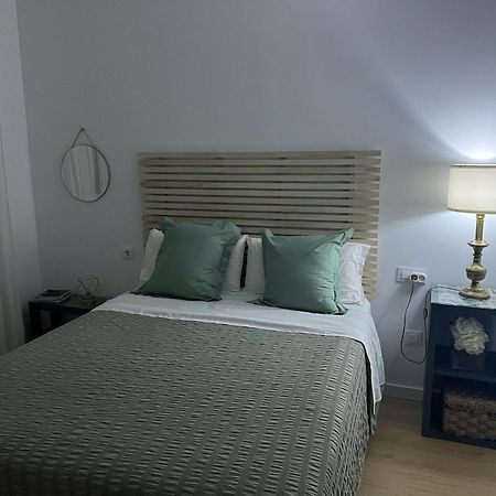 Apartamento Turistico Damajuana Parking Free Espartinas Exterior foto