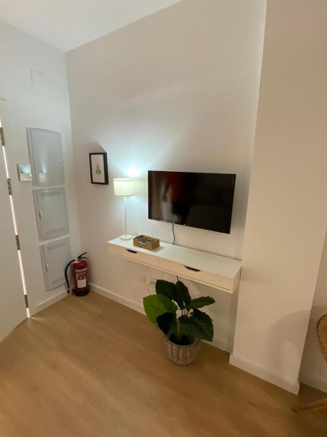 Apartamento Turistico Damajuana Parking Free Espartinas Exterior foto