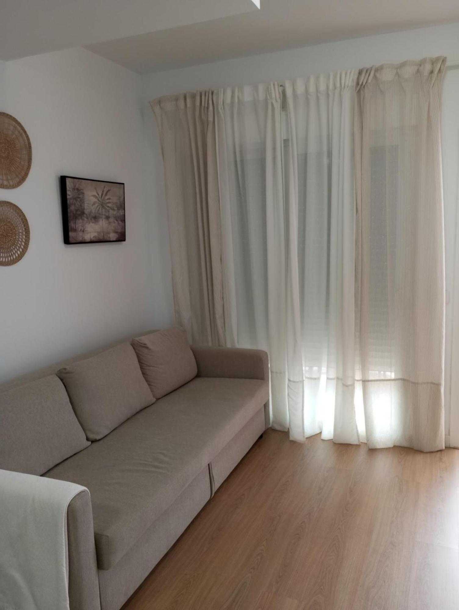 Apartamento Turistico Damajuana Parking Free Espartinas Exterior foto