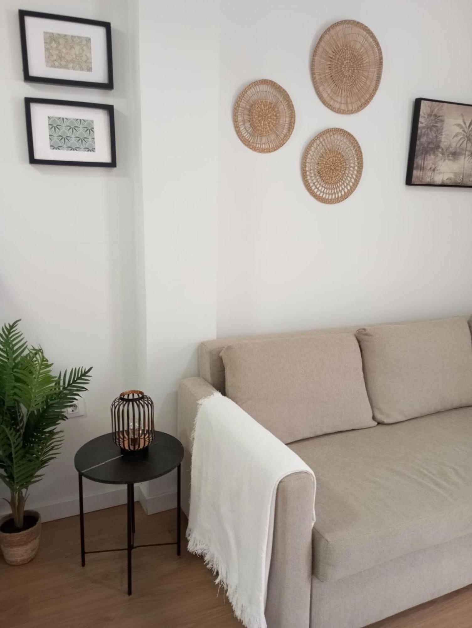 Apartamento Turistico Damajuana Parking Free Espartinas Exterior foto